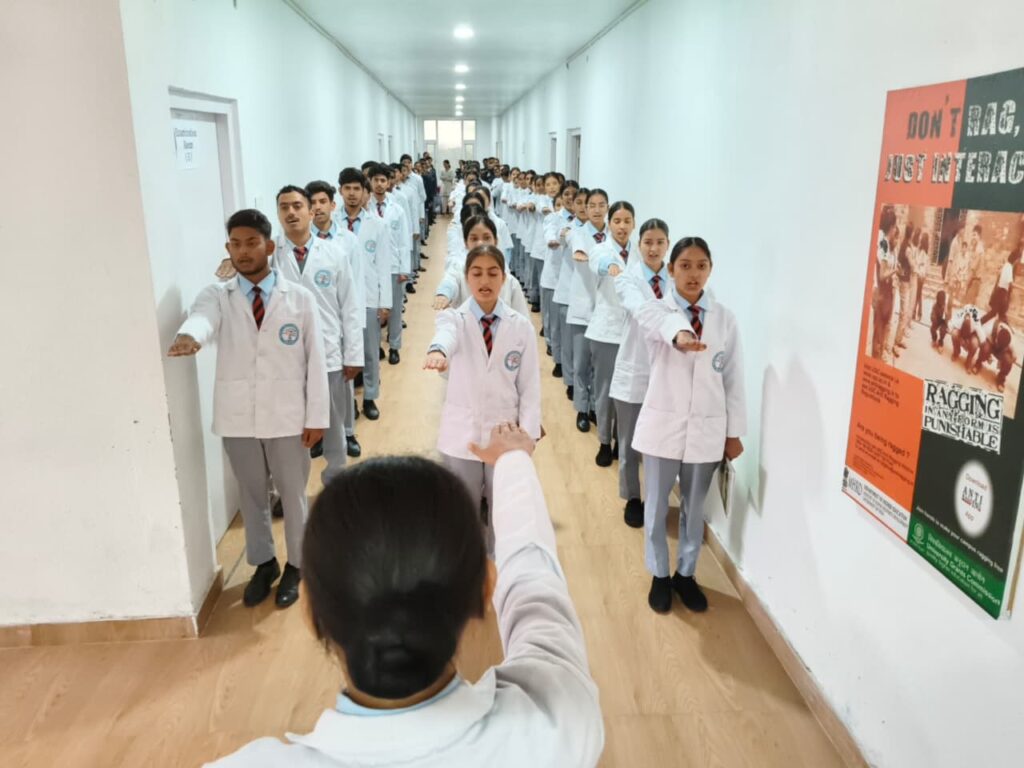 🌿 PGI College of Nursing, Pithoragarh Joins the “Save Himalaya Campaign